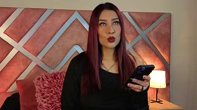  kelly hous36 online show from 11/28/25, 01:11