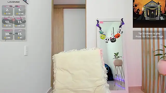 Katysmith26 online show from 10/25/25, 10:10