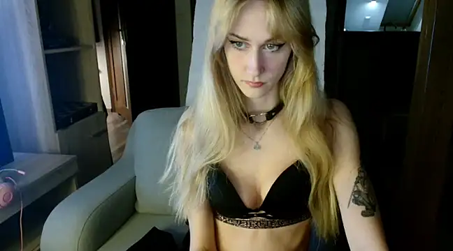 goldhaarigeDame online show from 02/12/25, 07:35