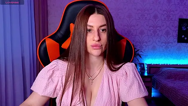 Elishka  online show from 03/25/26, 04:39