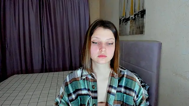 SoniNesti online show from 11/18/25, 02:53