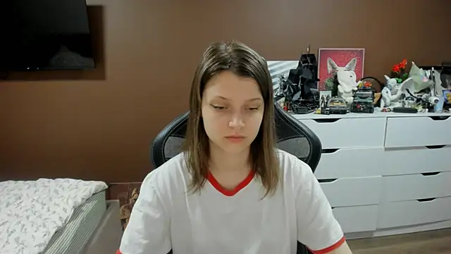 SoniNesti online show from 06/09/26, 03:57