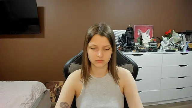 SoniNesti online show from 05/28/26, 03:29