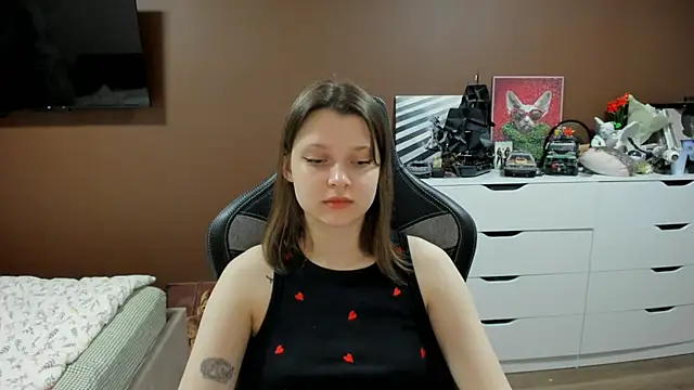 SoniNesti online show from 05/02/26, 02:44