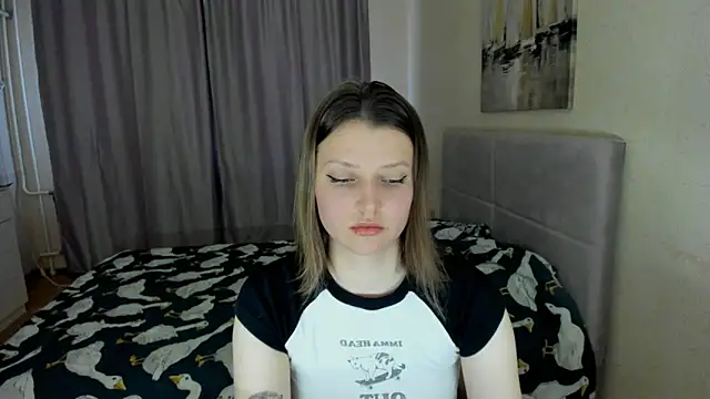 SoniNesti online show from 09/19/25, 02:10
