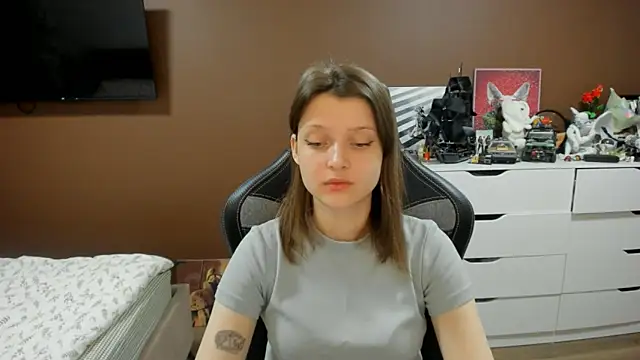 SoniNesti online show from 06/12/26, 04:05