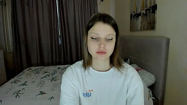 SoniNesti online show from 09/30/25, 02:23