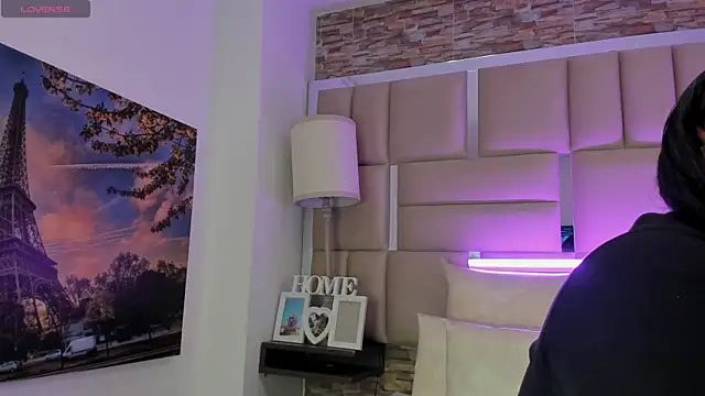 ShaniaBrownn online show from 02/10/26, 07:46