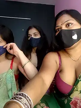 cutee  crazy online show from 01/15/26, 02:09