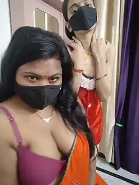 Snapshot of cutee__crazy chatting on 07/10/26, 02:17 cutee crazy online show from 07/10/26, 02:17
