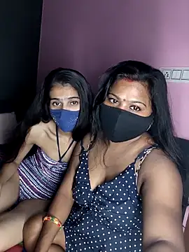 cutee  crazy online show from 11/27/25, 02:06