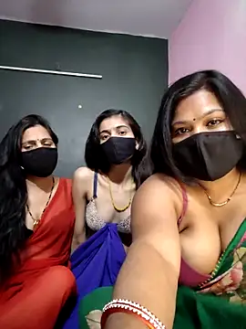 cutee  crazy online show from 03/06/26, 02:01