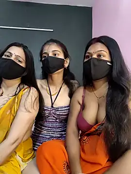 cutee  crazy online show from 05/03/26, 01:36