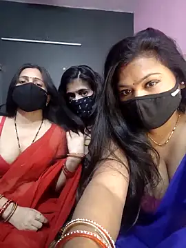 cutee  crazy online show from 03/03/26, 02:35