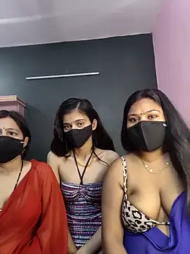 cutee  crazy online show from 04/28/26, 02:32