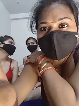 cutee  crazy online show from 05/22/26, 02:26
