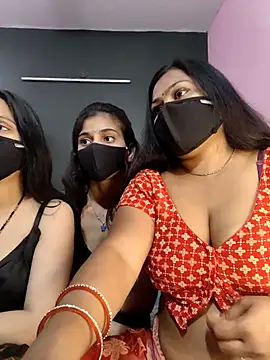 cutee  crazy online show from 03/19/26, 01:55