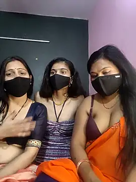 cutee  crazy online show from 03/12/26, 02:21