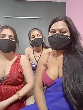 cutee  crazy online show from 04/15/26, 02:21