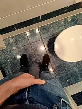 Boring one online show from 04/17/26, 09:01