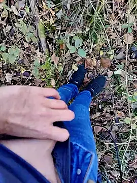 Boring one online show from 11/10/25, 01:49