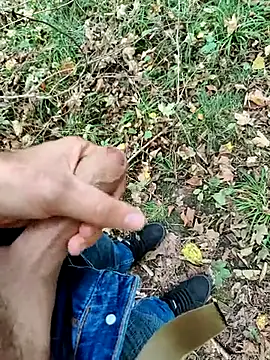 Boring one online show from 10/13/25, 11:34