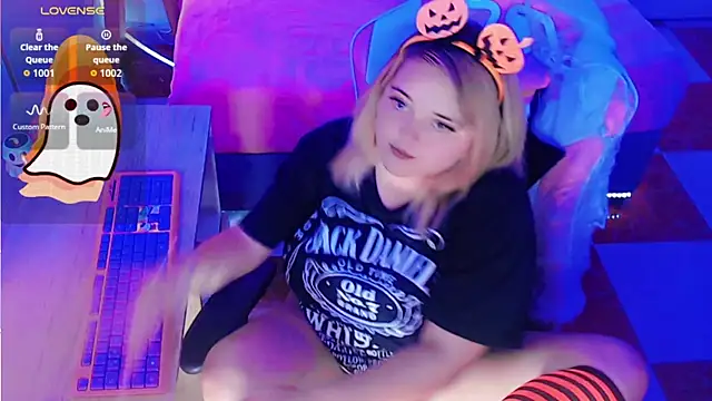 anjana yuii online show from 10/11/25, 04:13