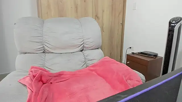 xspecialoomx online show from 03/28/26, 01:34