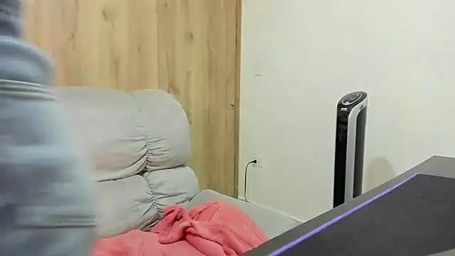 xspecialoomx online show from 03/18/26, 03:03