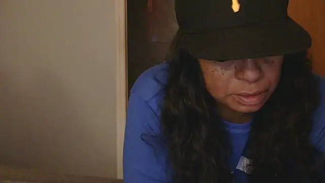 MSweetLindaParks online show from 12/01/25, 12:00