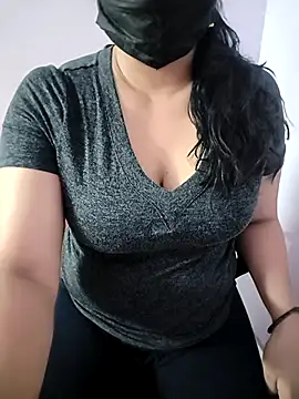 sangeetha4bide online show from 04/01/26, 06:15