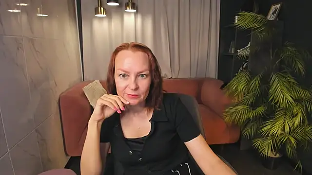 Snapshot of NikaGentle chatting on 07/13/26, 05:40 NikaGentle online show from 07/13/26, 05:40