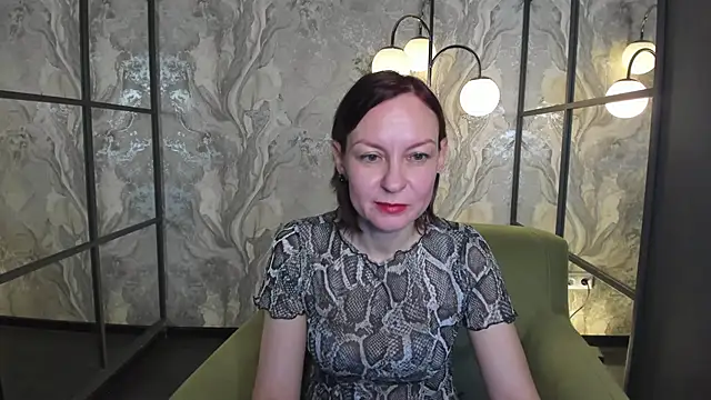 Snapshot of NikaGentle chatting on 12/16/25, 06:06 NikaGentle online show from 12/16/25, 06:06