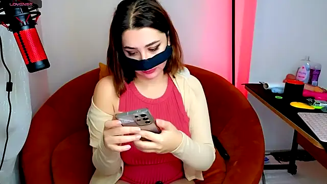  L0VE ME online show from 01/17/25, 01:46