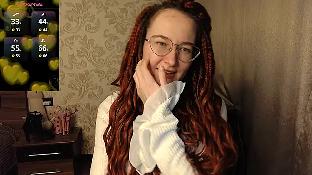 AgnesGraham online show from 10/19/25, 08:33