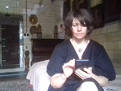 Baby-Matilda online show from 07/06/26, 12:23