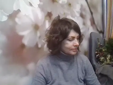 Baby-Matilda online show from 12/14/25, 12:11