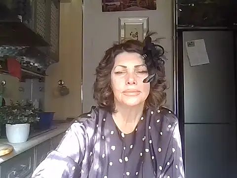 Snapshot of Baby-Matilda chatting on 10/12/25, 09:32 Baby-Matilda online show from 10/12/25, 09:32