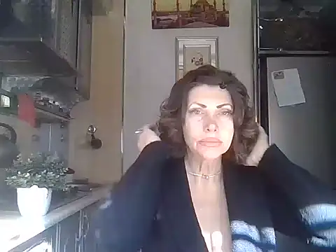 Snapshot of Baby-Matilda chatting on 10/16/25, 08:55 Baby-Matilda online show from 10/16/25, 08:55