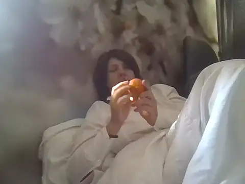 Snapshot of Baby-Matilda chatting on 09/28/25, 07:26 Baby-Matilda online show from 09/28/25, 07:26