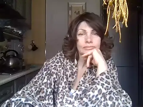 Snapshot of Baby-Matilda chatting on 02/22/25, 09:34 Baby-Matilda online show from 02/22/25, 09:34