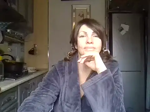 Snapshot of Baby-Matilda chatting on 02/03/25, 10:58 Baby-Matilda online show from 02/03/25, 10:58