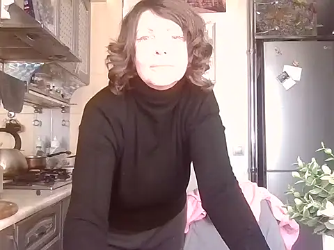 Snapshot of Baby-Matilda chatting on 02/12/25, 01:27 Baby-Matilda online show from 02/12/25, 01:27