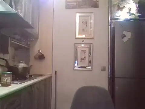 Snapshot of Baby-Matilda chatting on 03/03/25, 04:58 Baby-Matilda online show from 03/03/25, 04:58