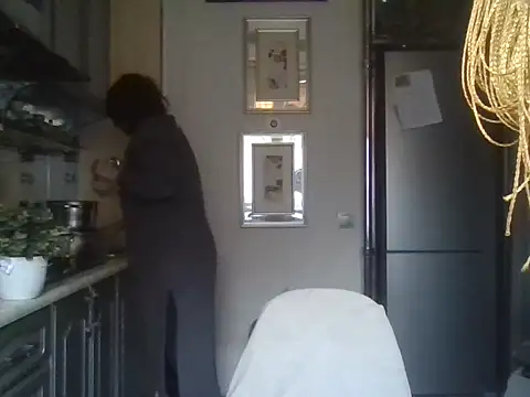 Baby-Matilda online show from 02/13/26, 01:00