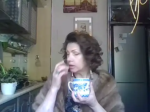 Baby-Matilda online show from 05/17/26, 08:14