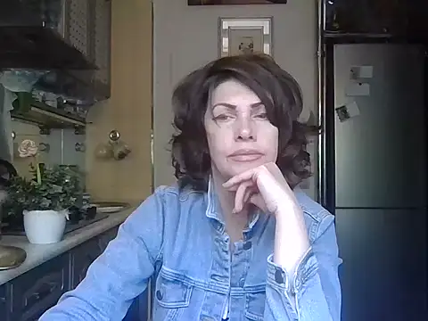 Baby-Matilda online show from 05/15/26, 10:35