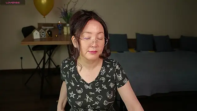 AvroraSakura online show from 03/23/26, 03:01