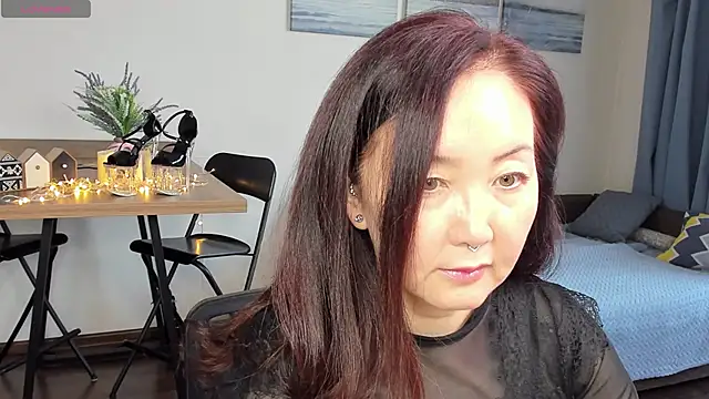 AvroraSakura online show from 02/15/26, 10:25