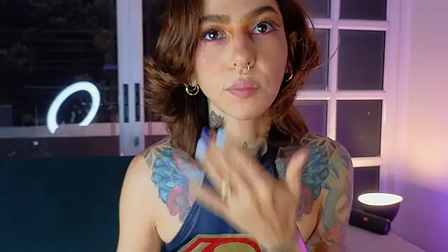 Evangelyne 1 online show from 09/14/25, 03:56